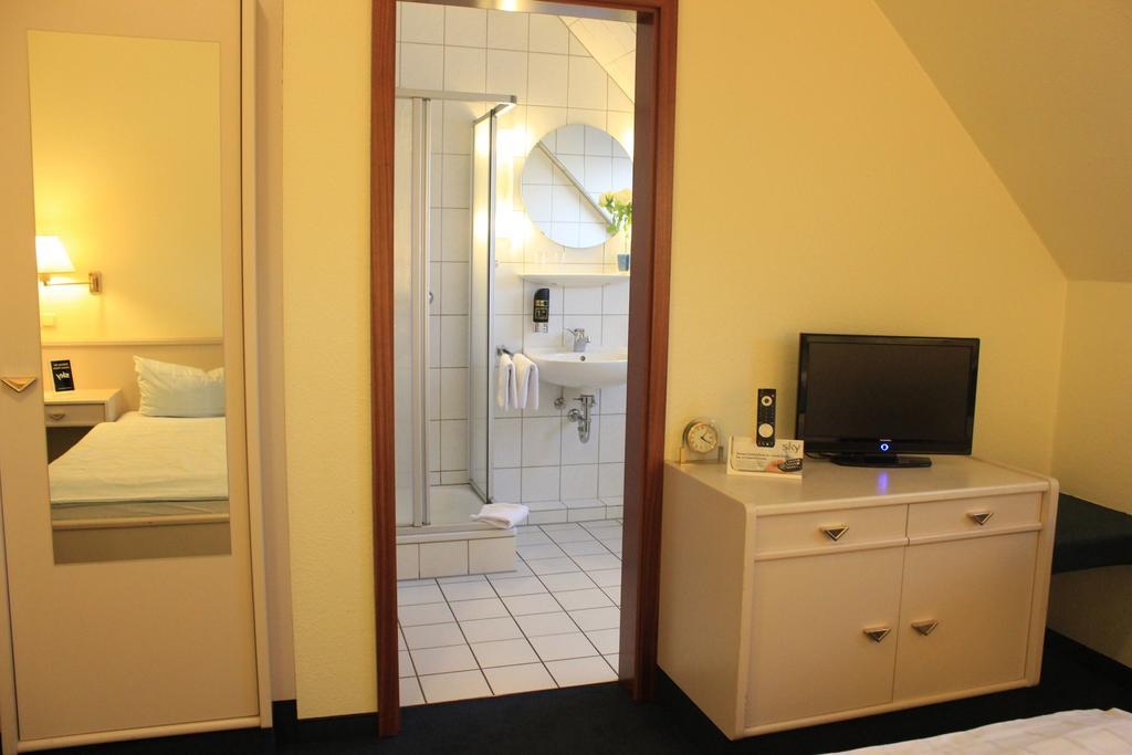 Hotel Altenwerder Hof ฮัมบูร์ก ห้อง รูปภาพ
